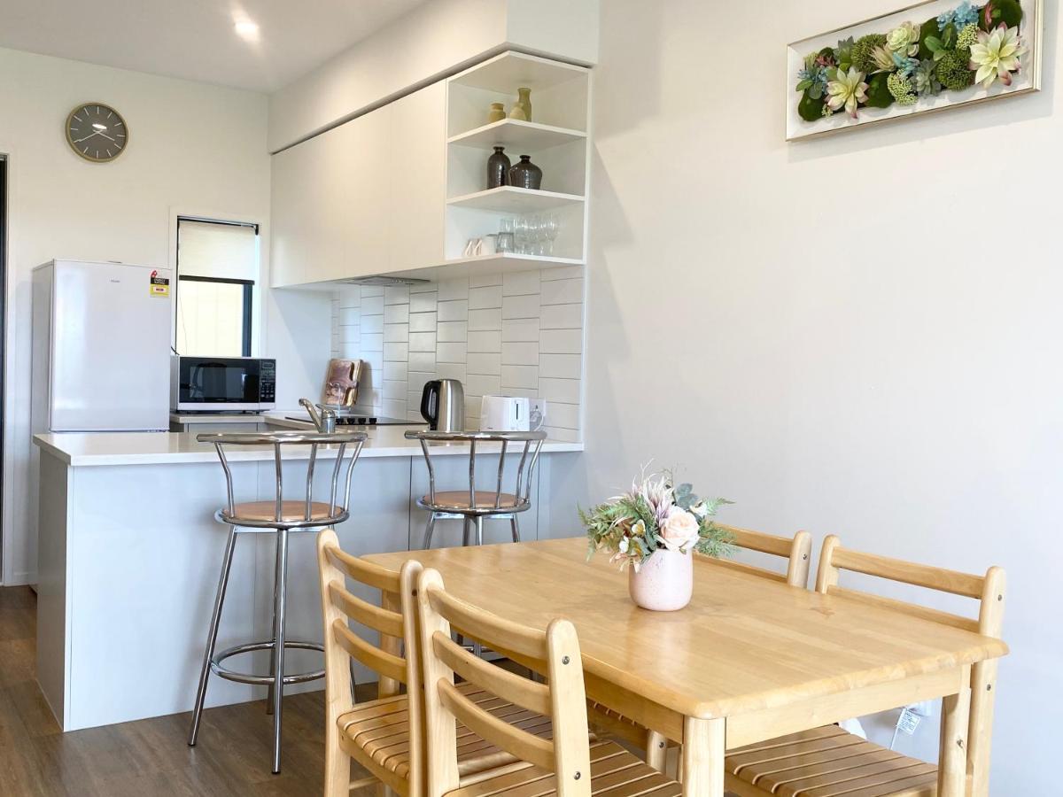 Appartement Stunning Townhouse - Walking To Botany Shopping Center à Auckland Extérieur photo